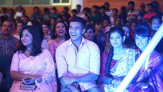 Taskin enjoys moment at Meril-Prothom Alo award reception programme on 08 May 2015. Photo: Saiful Islam