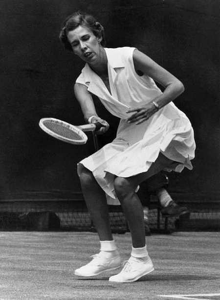 oris Hart of the US, seen in action during the Wimbledon Tennis Championship, in England, in July 1953. Photo:AFP