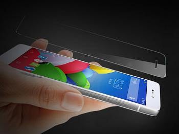 Helio mobile handset