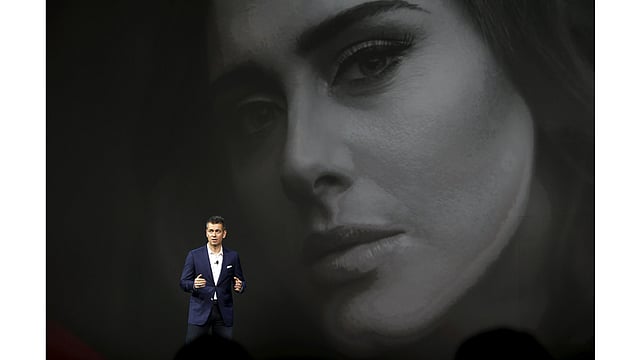 Robert Kyncl, chief business officer for YouTube, speaks in front of an oversized photo of singer Adele during his keynote address at the 2016 CES trade show in Las Vegas, Nevada January 7, 2016. Photo: Reuters