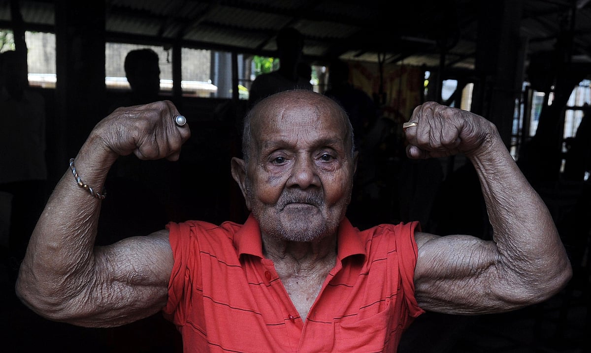 Indian bodybuilder Manohar Aich at a gymnasium on the eve of his 100th birthday in Kolkata. AFP file photo