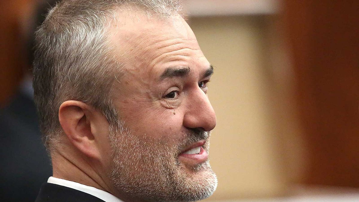 Nick Denton, founder of Gawker, talks with his legal team before Terry Bollea, aka Hulk Hogan, testifies in court, in St Petersburg, Florida, United States. Photo: Reuters