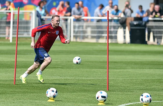 English skipper Wayne Rooney is wary of the threat his Wales counterpart Gareth Bale poses. AFP