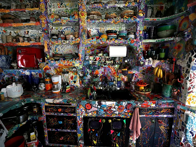 The kitchen of artists Gonzalo Duran and Cheri Pann`s Mosaic Tile House in Venice, California. Photo: Reuters