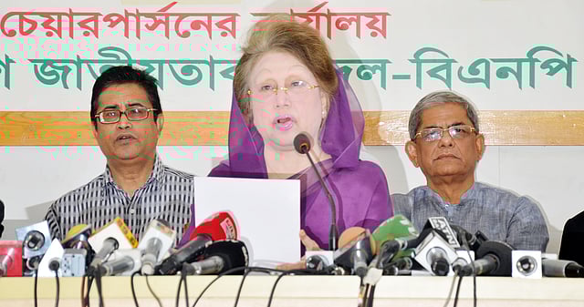 BNP chairperson Khaleda Zia speaks at a media briefing at her Gulshan office on Wednesday. Photo: BNP