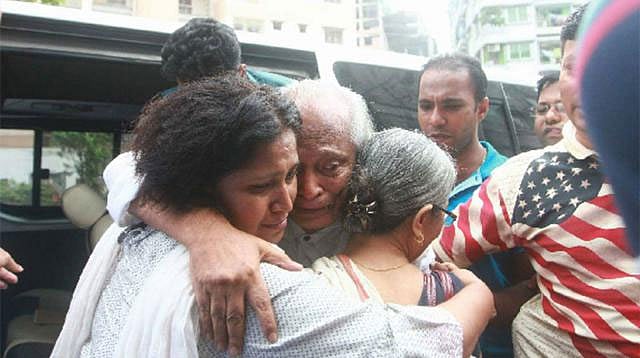 Poet and columnist Farhad Mazhar