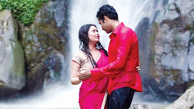 A scene from ‘Bhoyonkor Sundor’