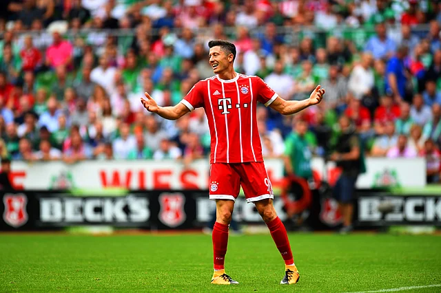 Bayern Munich's Polish striker Robert Lewandowski reacts during the German First division Bundesliga football match between Werder Bremen and Bayern Munich in Bremen, northern Germany, on 26 August, 2017. Photo: AFP
