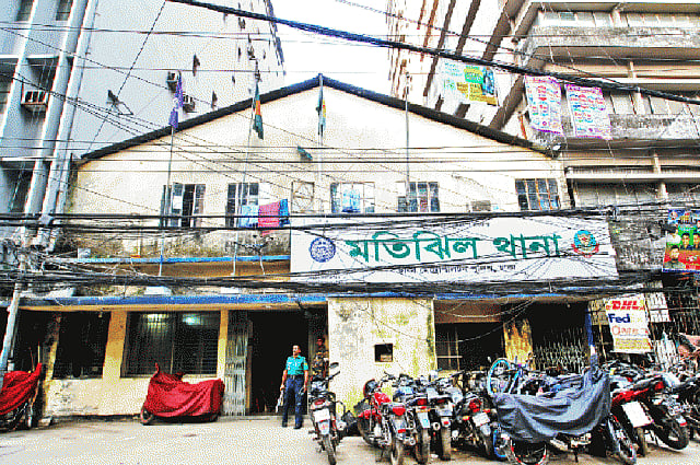 House No. 140, Motijheel police station building at Motijheel commercial area.