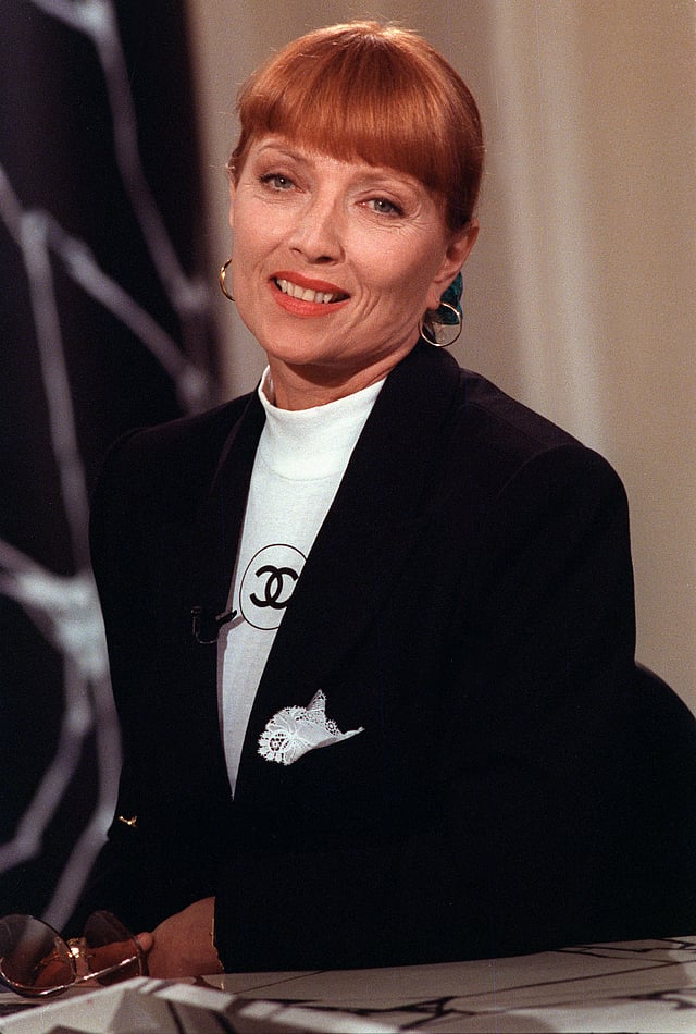 In this file photo taken on 22 March French actress Stéphane Audran poses at the studio `Canal Plus` in Paris, during the show `Nulle part ailleurs`. Photo: AFP