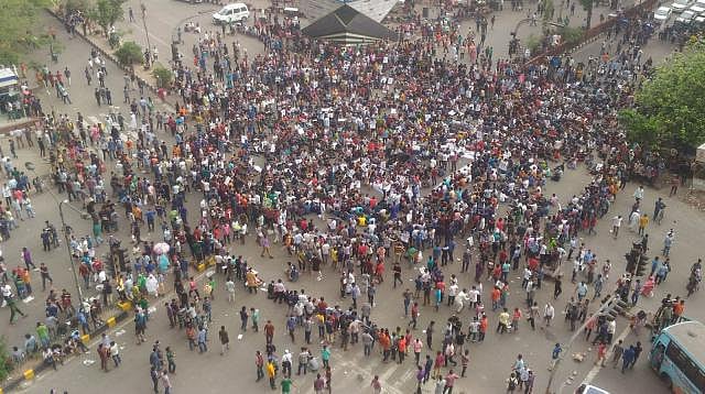 Students and job-seekers demonstrate in Shahbagh area of Dhaka on Sunday demanding the existing quota system in public services be reformed. Photo: Suvra Kanti Das