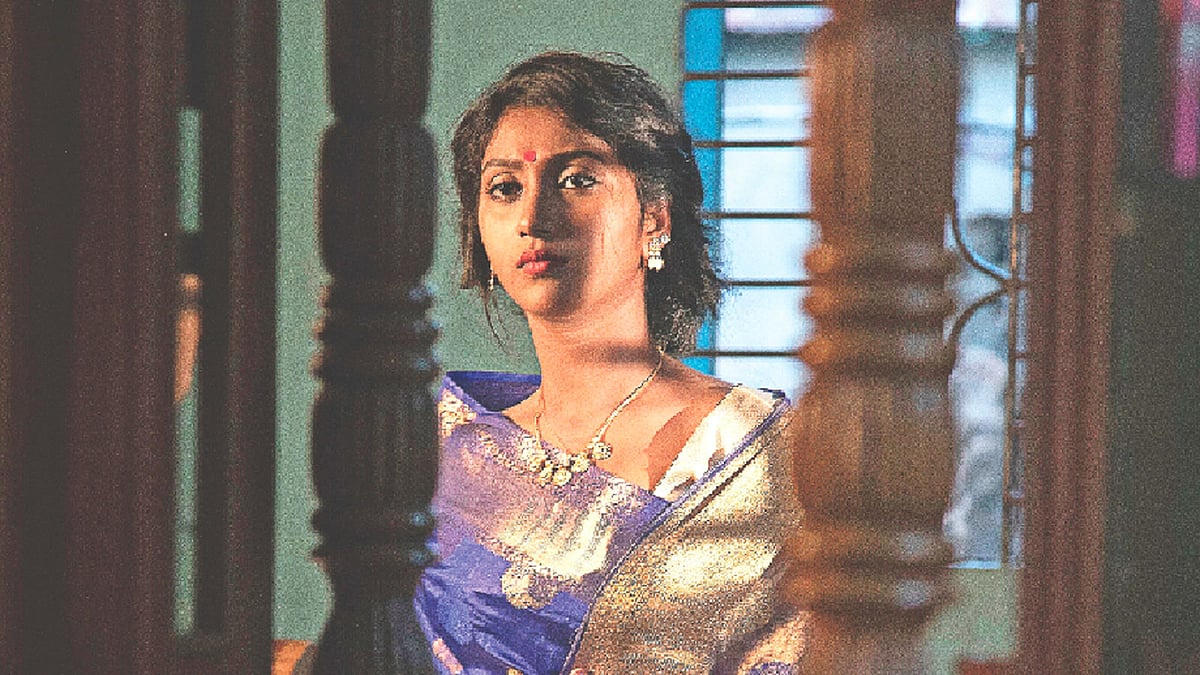 Sumi in ‘Botol Bhoot’