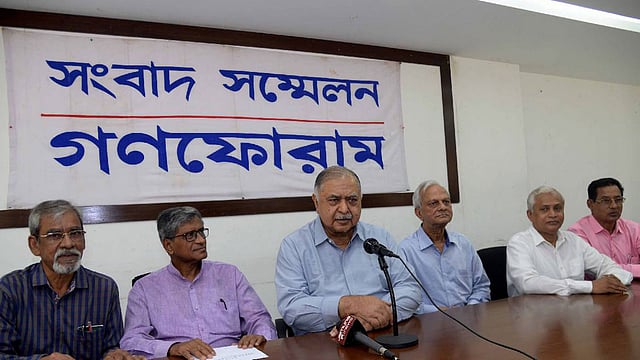 Gano Forum president Kamal Hossain and other members of the party address a press conference at the National Press Club on Tuesday. Photo: UNB