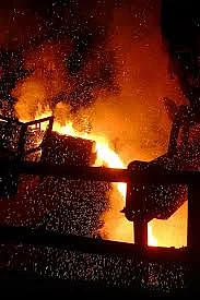 Fire kills 9