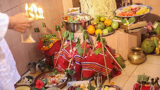 Kalmparambha, Bodhon and Adhibas are among the welcoming rituals for the biggest Bangali Hindu festival.