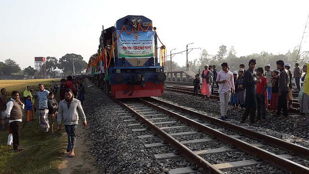 Dhaka-Panchagarh train service begins Saturday.