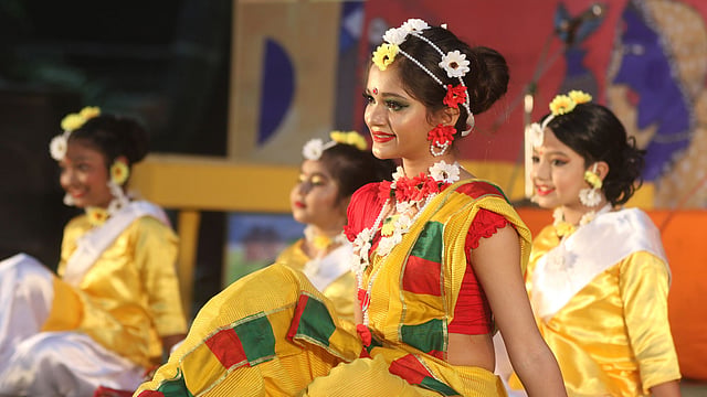 Participants dance at Bakultala of Fine Arts Faculty at Dhaka University on 15 November as part of the Nabanna Festival 1425 commenced on Thursday in Dhaka. Photo: Abdus Salam