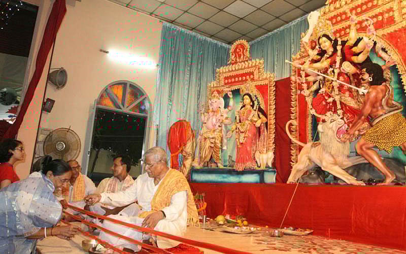 Devotees gather at a Puja mandap during the Durga Puja festival at Dhakeshwari Temple, Dhaka. Prothom Alo File Photo