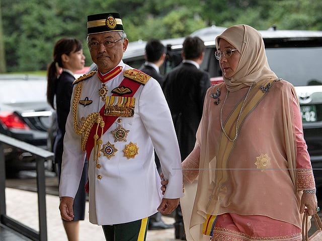 Malaysia`s King Sultan Abdullah Sultan Ahmad Shah and Queen Tunku Azizah Aminah Maimunah arrive for the enthronement ceremony of Japan`s Emperor Naruhito at the Imperial Palace in Tokyo, Japan 22 October 2019. Photo: AFP