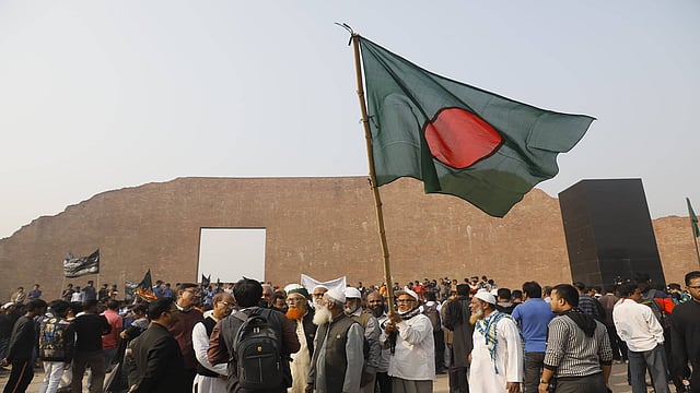 People pay tribute to the martyred intellectuals at the Martyred Intellectuals Memorial in Mirpur, Dhaka on 14 December marking the mass killing of the Bangalee intellectuals during the 1971 liberation war. Photo: Tanvir Ahmed