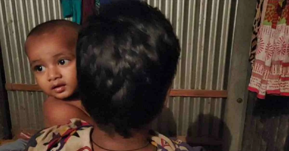 Sathi Begum and her child
