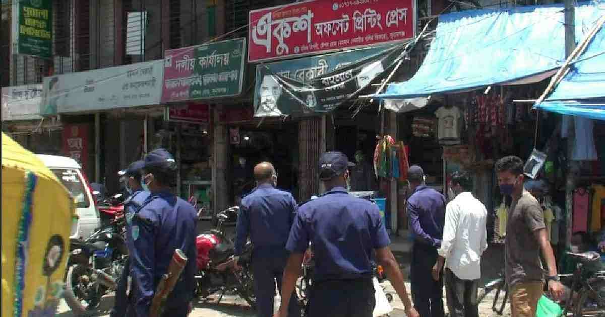 Police patrols a market in Sunamganj