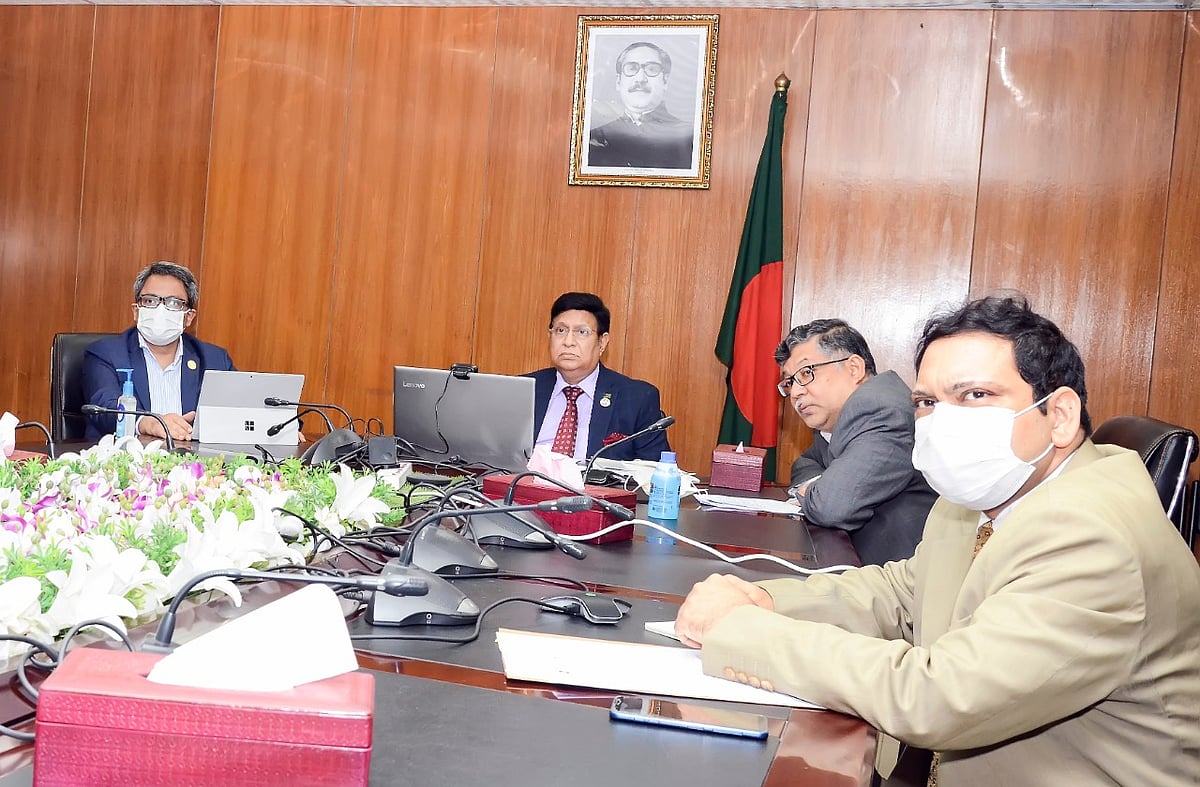 Foreign minister AK Abdul Momen warned against negleglecting people at Bangladesh missions abroad