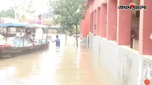 Four more drown in flood as death toll rises to 135