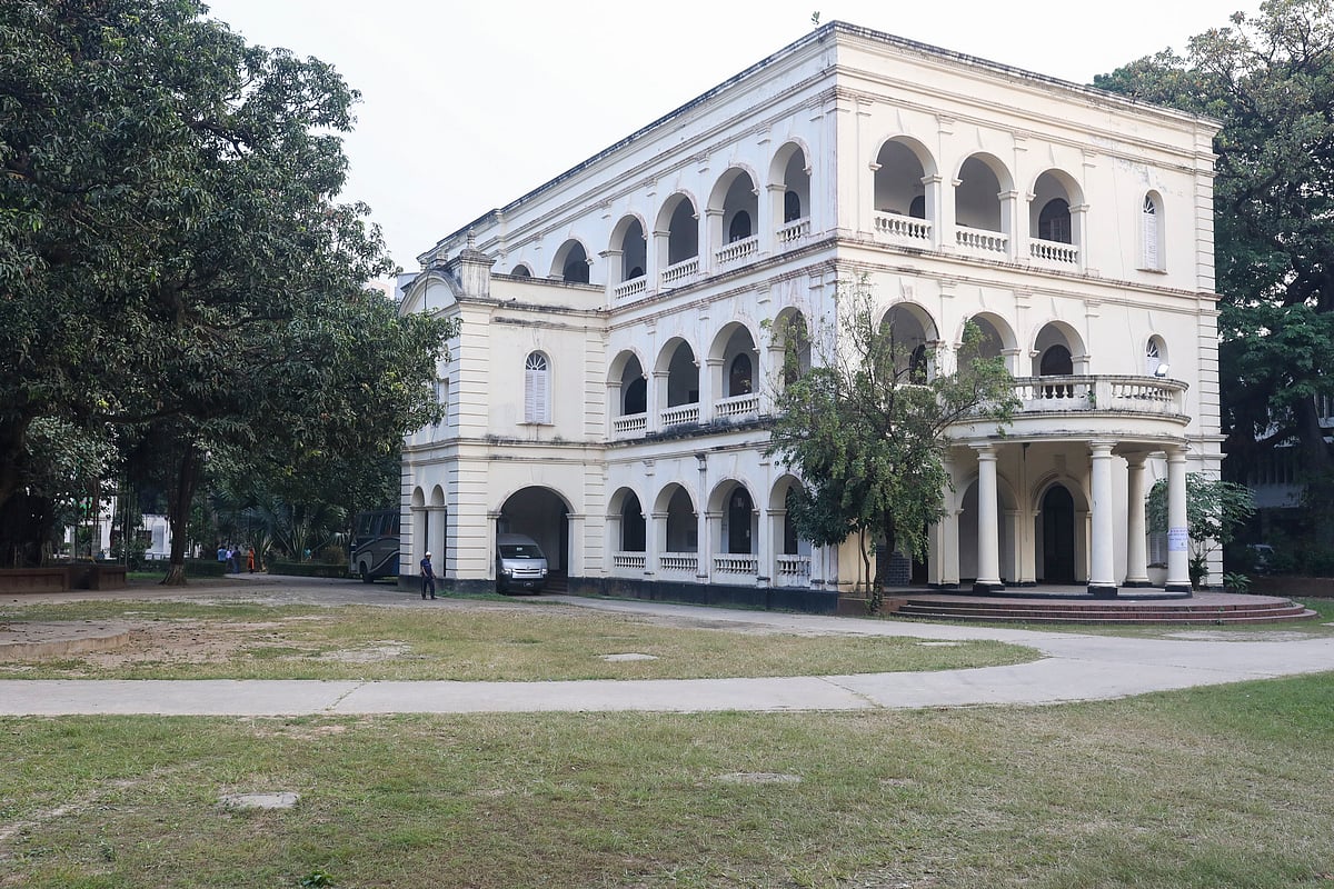 The main office of Bangla Academy is located at the Burdwan House