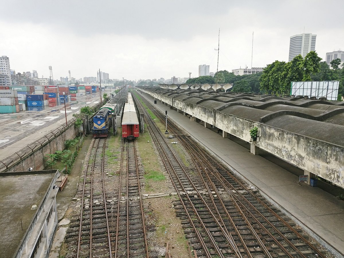Trains at Kamalapur Railway Station, Dhaka on 28 September 2020