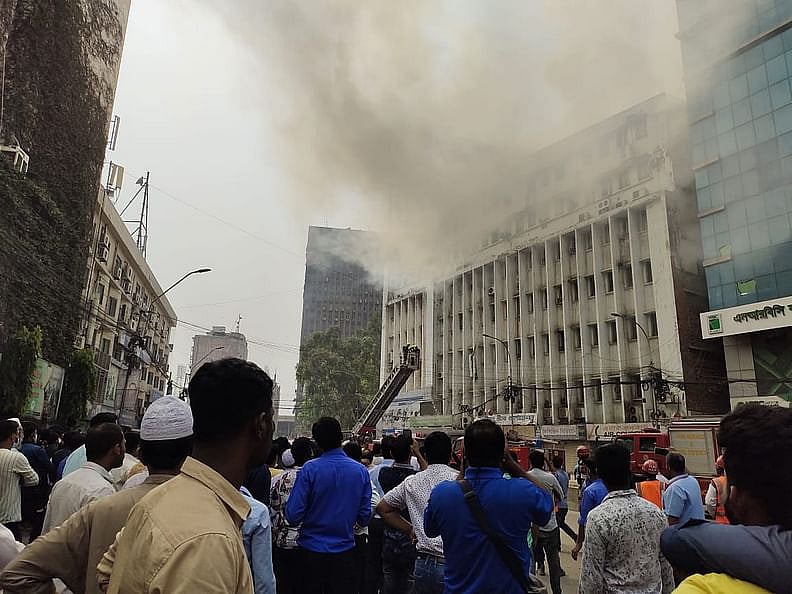 Fire at BJMC building under control | Prothom Alo