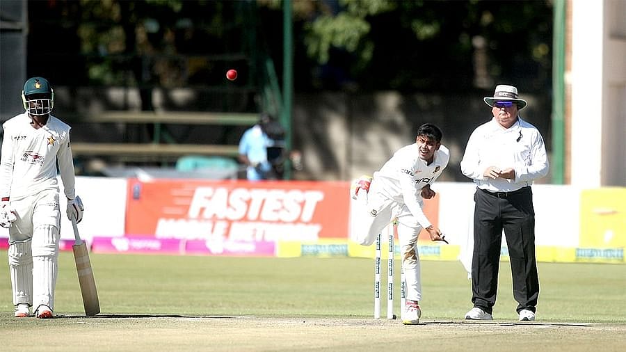 Mehidy Hasan Miraz took the wicket of Brendan Taylor