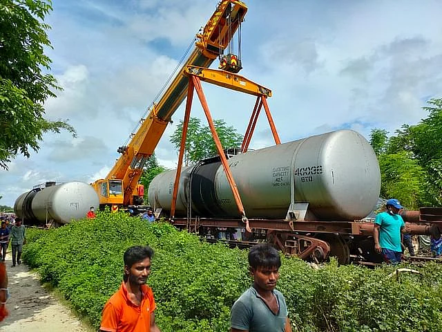 Operation is going on Monday noon to rescue tankers of oil-laden train veered off the tracks at Uthli railway station area of Jibannagar upazila.