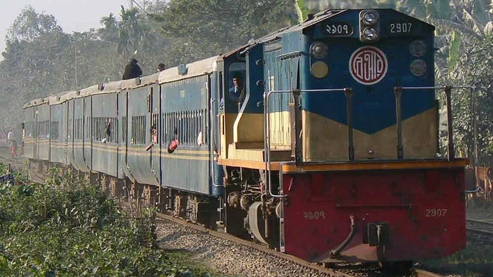 Dhaka-Mymensingh rail link resumes after seven hours
