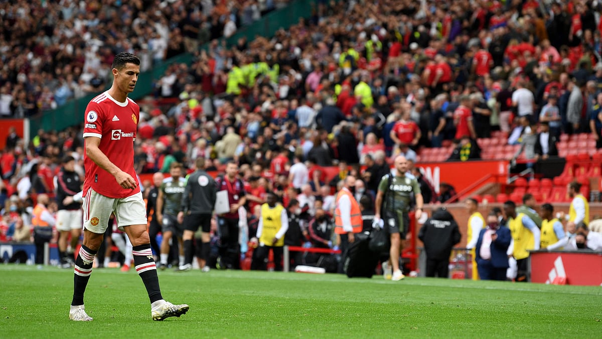 Manchester United's Portuguese striker Cristiano Ronaldo walks off of the pitch after the final whitle during the English Premier League football match between Manchester United and Aston Villa at Old Trafford in Manchester, north west England, on 25 September 2021.