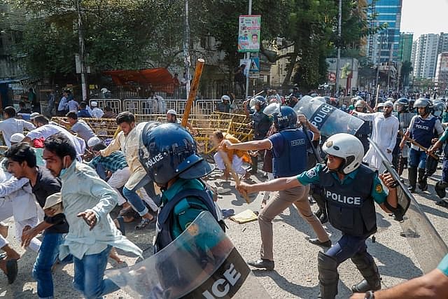 Police intercepted protesters at the Nightingale intersection