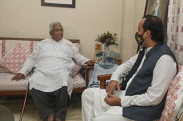 Deputy education minister Mohibul Hasan Chowdhury held an exclusive meeting with Rana Dasgupta on Thursday.
