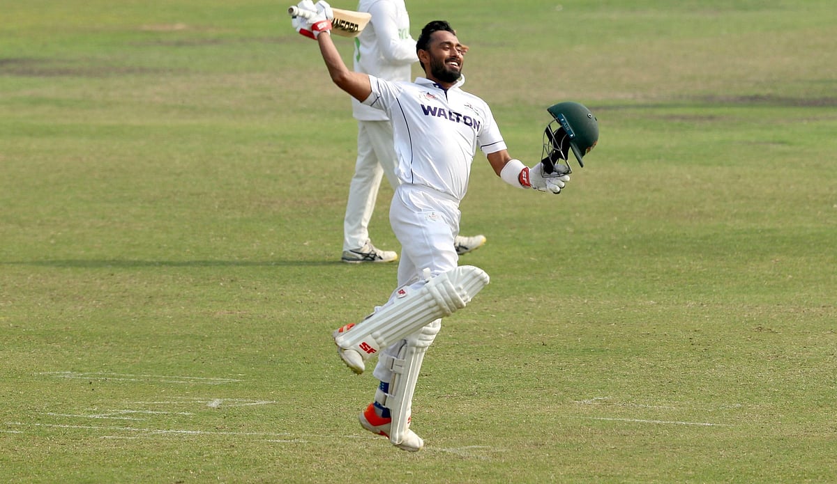 Mohammad Mithun celebrates his maiden double century in first class cricket in a match between Walton Central Zone and BCB South Zone on 4 January 2022