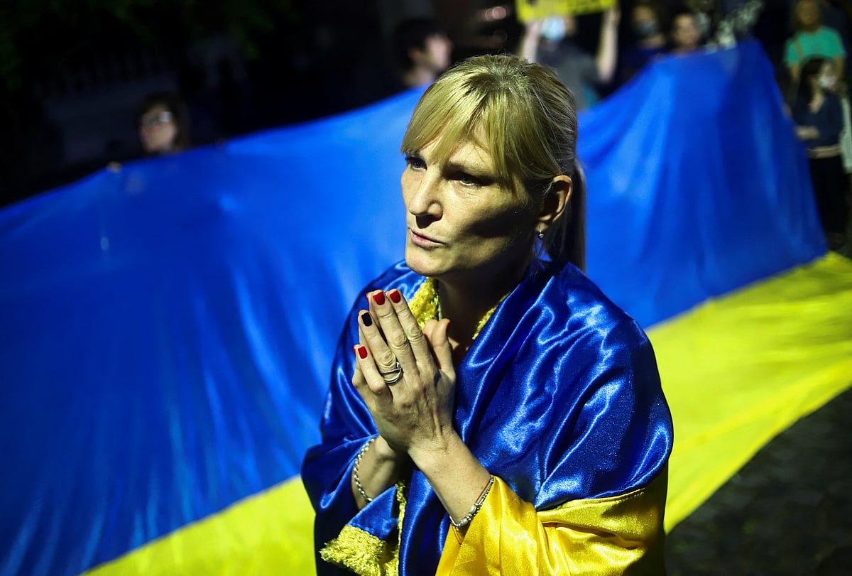 The Ukrainian descendant Monika Lewkiw takes part in a protest against the massive military operation by Russia against Ukraine, in front of the Ukrainian Embassy in Buenos Aires, Argentina on 24 February, 2022