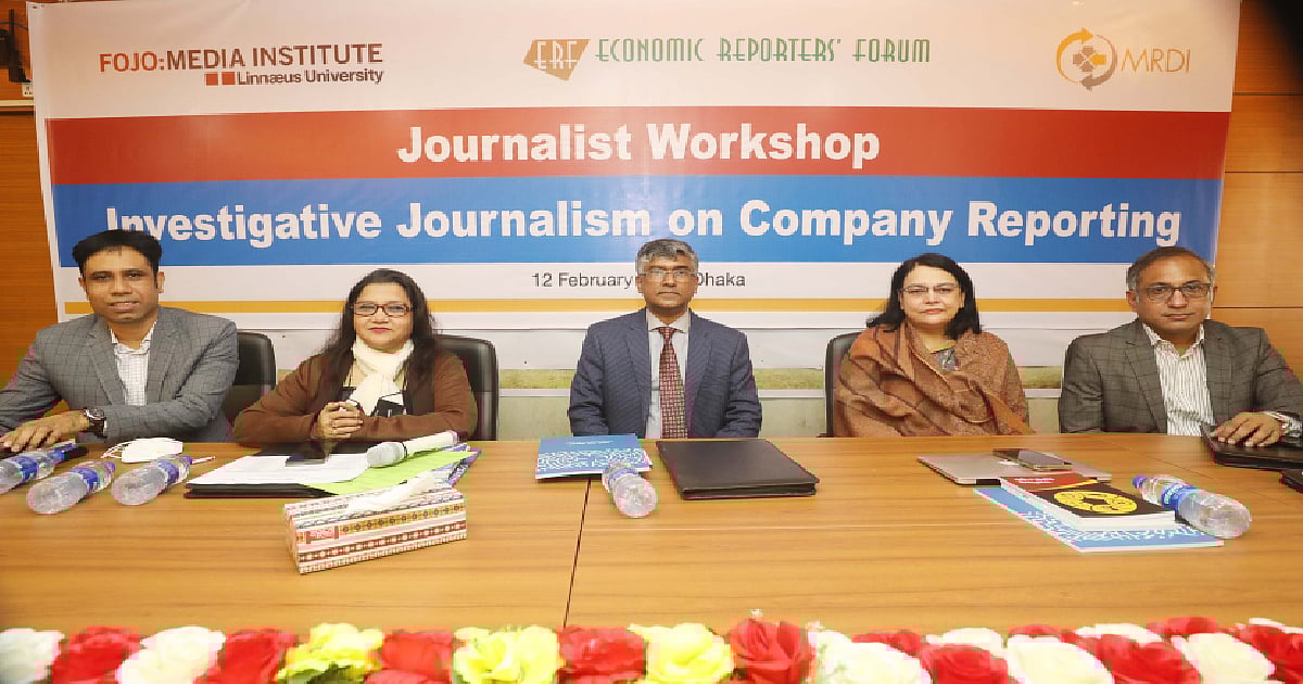 Commerce ministry’s senior secretary Tapan Kanti Ghosh addresses at the workshop titled “Investigative Journalism on Company Reporting” held at ERF auditorium