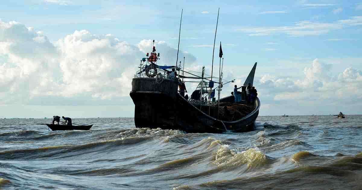 Myanmar’s BGP detains 18 Bangladesh fishermen