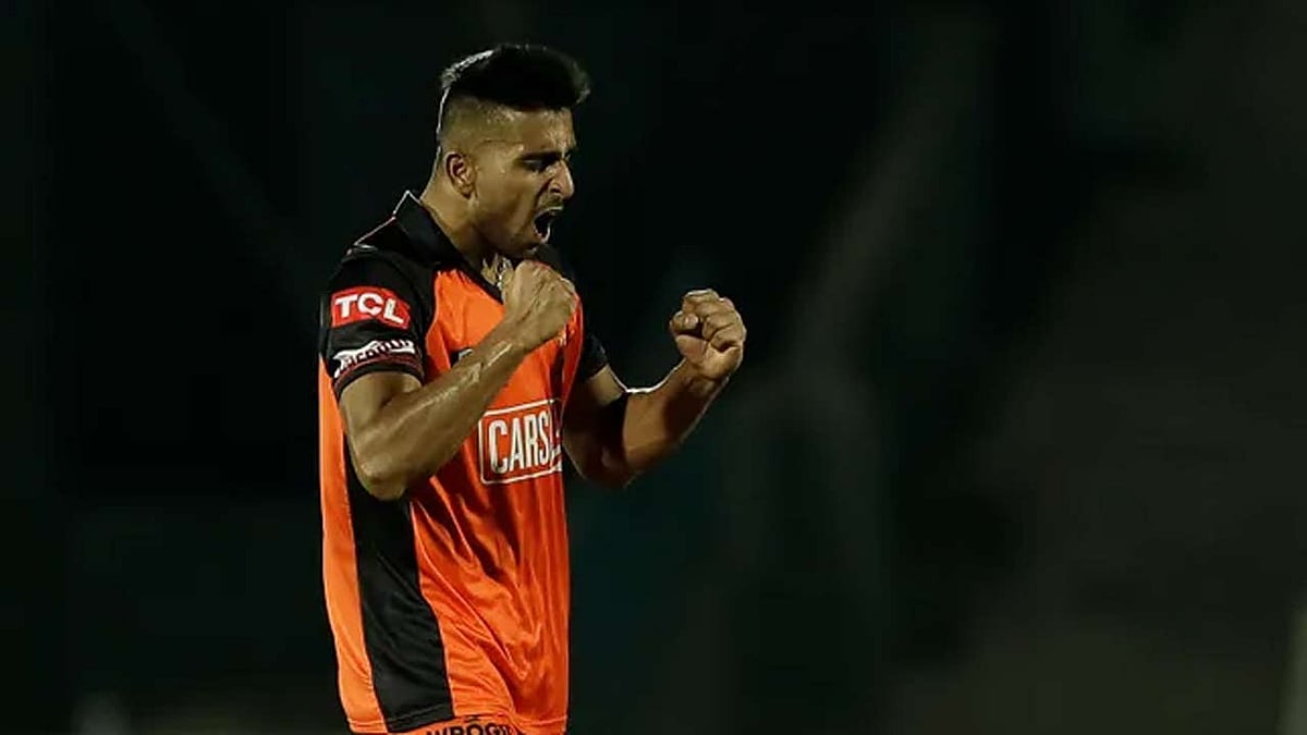 Sunrisers Hyderabad's Umran Malik celebrates after taking a wicket during an IPL match against Punjab Kings on 17 April, 2022