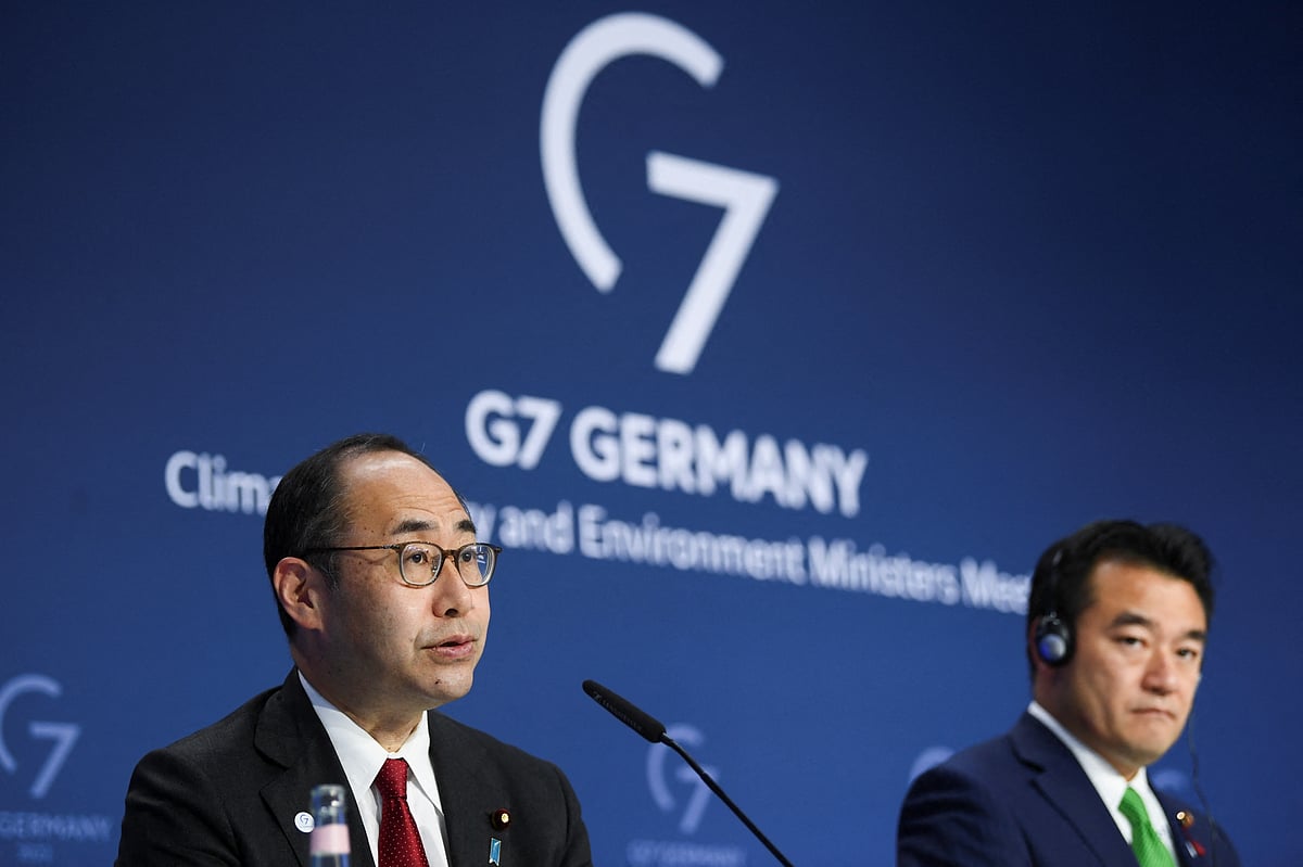 Japanese state minister of economy, trade and industry Kenichi Hosoda and Japanese state minister of the environment Toshitaka Ooka attend a news conference during the meeting of the G7 climate, energy and environment ministers during the German G7 Presidency at the EUREF-Campus in Berlin, Germany 27 May 2022.