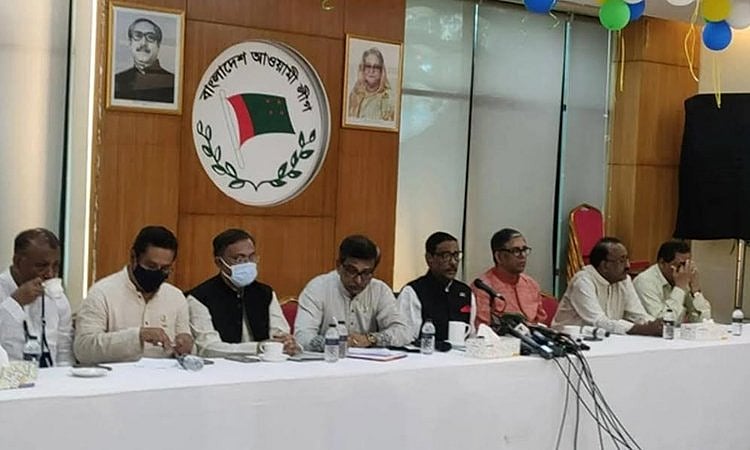AL General Secretary Obaidul Quader addresses a meeting with its associate bodies’ presidents and general secretaries and presidents and general secretaries of the party’s Dhaka North and South units at its central office at Bangabandhu Avenue, Dhaka, on 10 May 2022