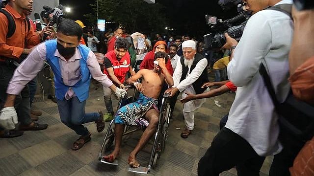 An injured person is being rushed to Chattogram Medical College Hospital