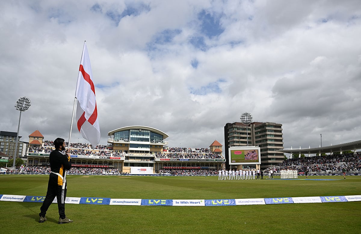 Players line up for their country's national anthem ahead of play on the first day of the second Test cricket match between England and New Zealand at Trent Bridge cricket ground in Nottingham, central England, on 10 June, 2022