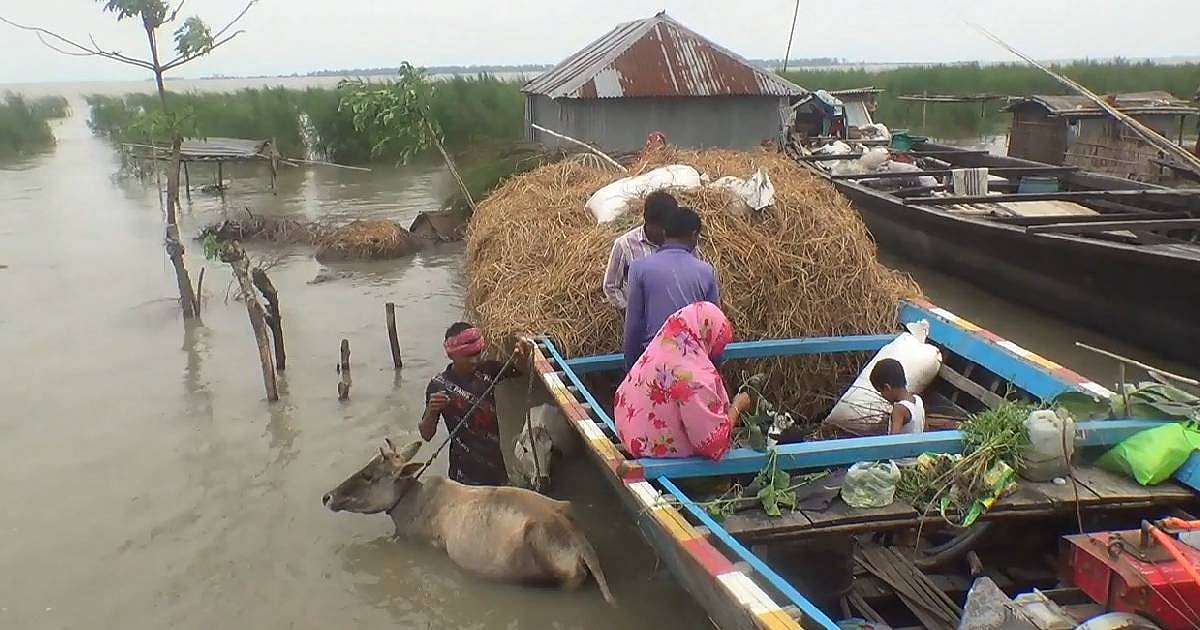 200,000 people stranded as flood situation worsens in Kurigram