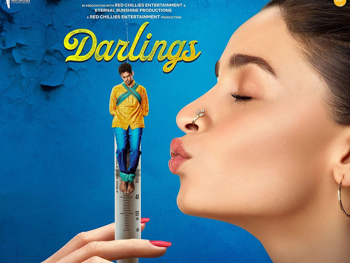 Poster of Alia Bhatt starrer new movie 'Darlings'.