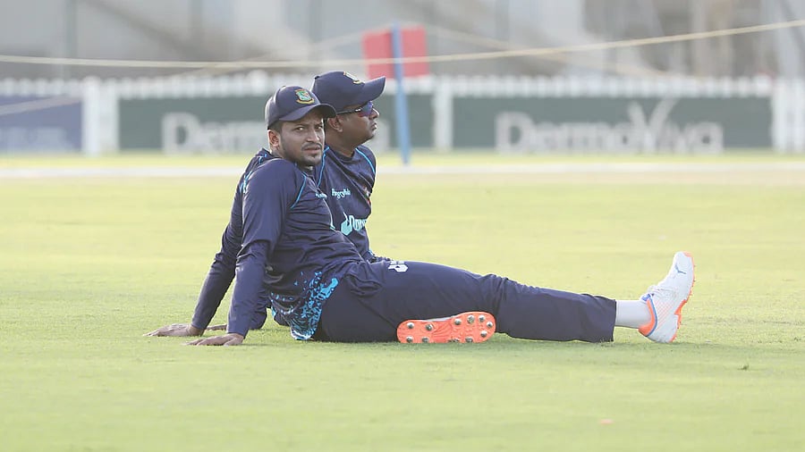 Bangladesh T20 team's technical consultant Sridharan Sriram with Bangladesh T20 captain Shakib Al Hasan during a practice session of the team in Dubai
