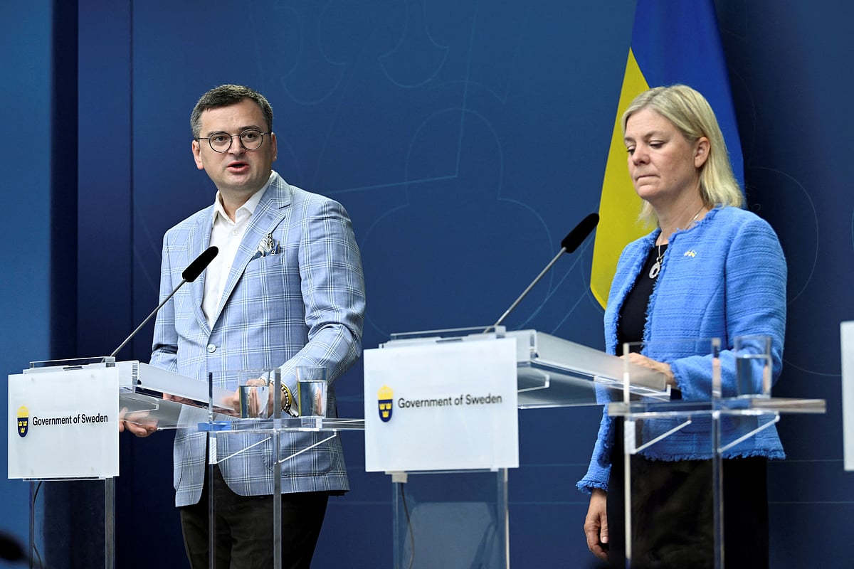 Ukrainian Foreign Minister Dmytro Kuleba and Swedish Prime Minister Magdalena Andersson attend a news conference in Stockholm, Sweden on 29 August, 2022